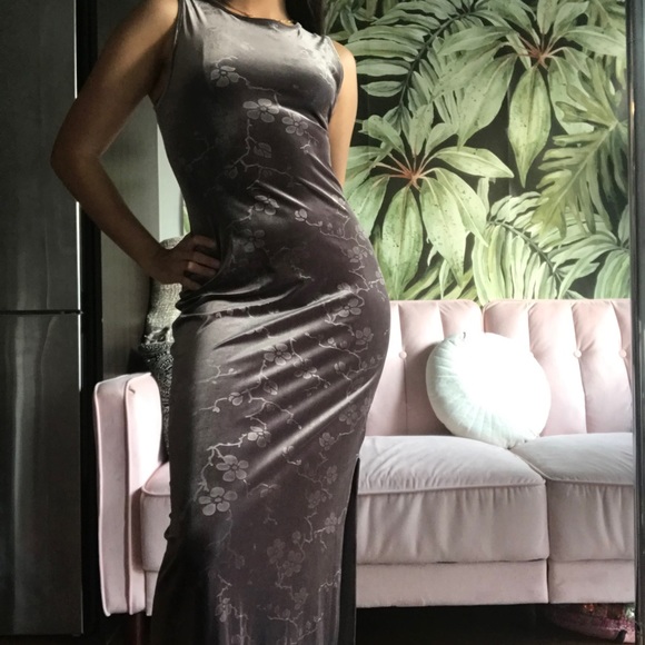 Velvet Brocade Leg Slit Dress - Picture 3 of 5